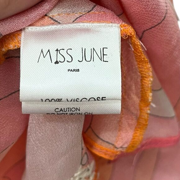 Welcome to my closet! - Picture 10 of 12